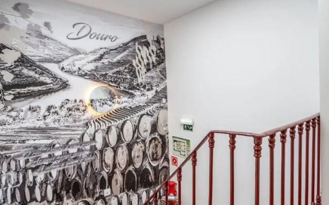 Lisbon Wine House - Rooms & Suites