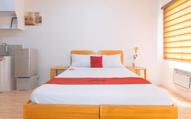 RedDoorz @ Sun Miles Condominium