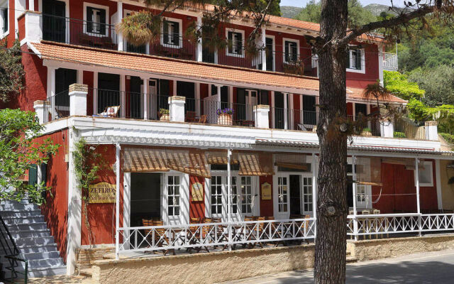 Zefiros Traditional Hotel