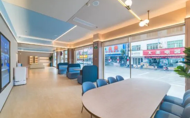 HanTing Hotel (Huizhou Huidong Jilong Mingzhu Road)