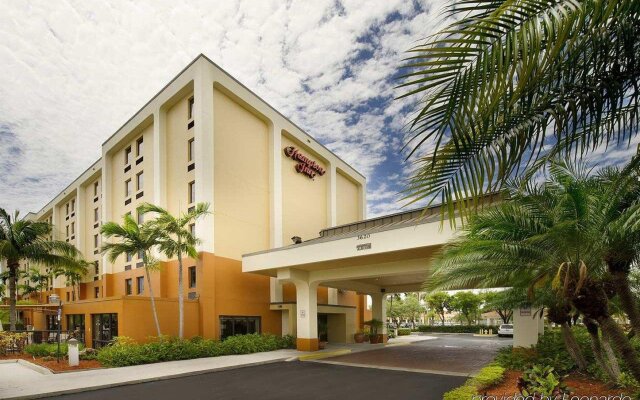 Hampton Inn Miami-Airport West