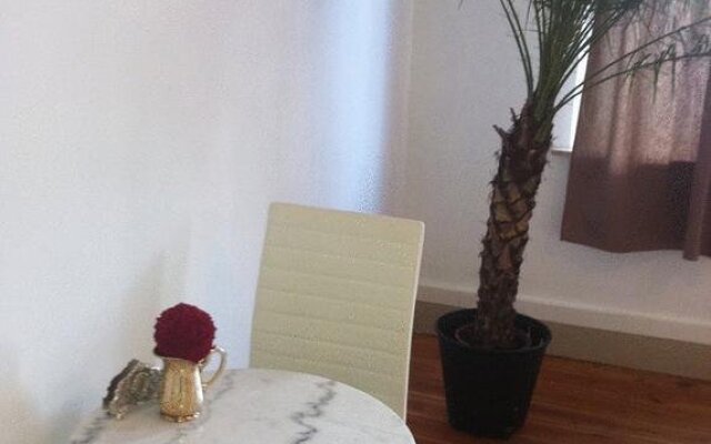 Azur Beauty & Wellness