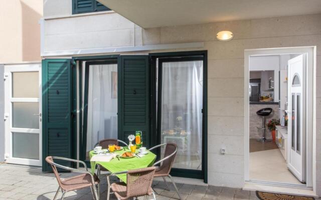 Apartment Pekoc
