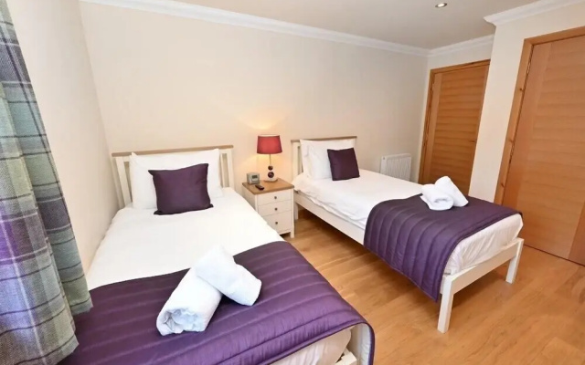 Inverness City Apartment
