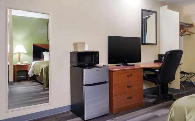 Quality Inn Baytown - Houston East