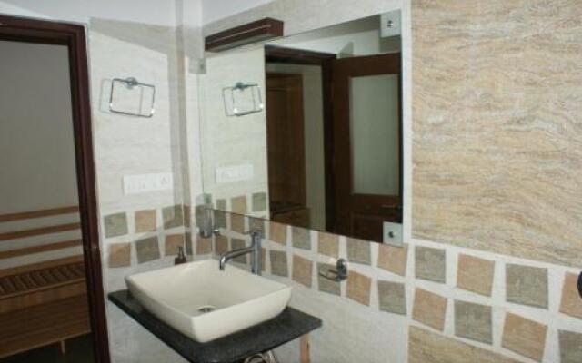 Phalguni River Lodge