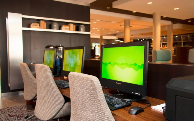 Courtyard by Marriott Houston City Place