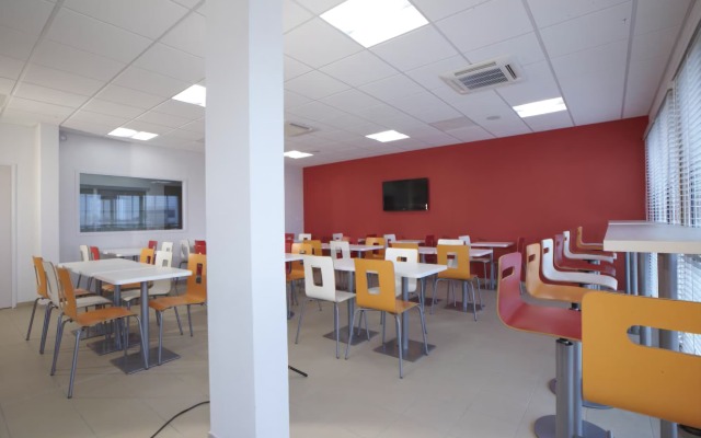 Hôtel Première Classe Caen Nord - Mémorial
