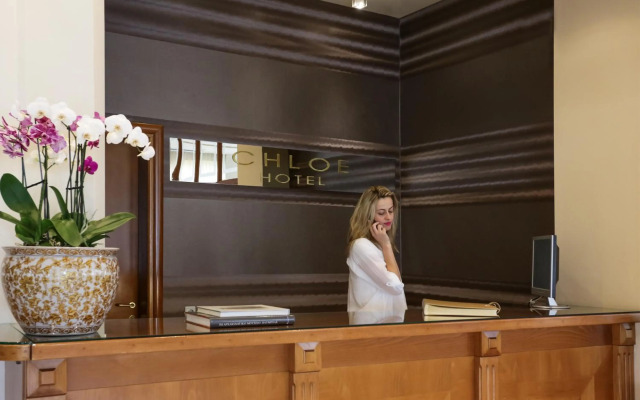 Chloe Hotel