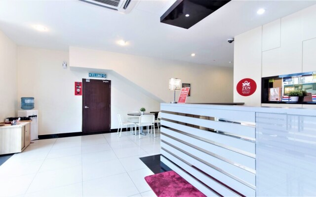 ZEN Rooms Basic Near I-City