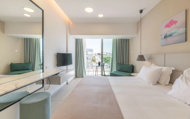 Napa Mermaid Hotel & Suites