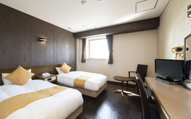 Central Hotel Takahagi