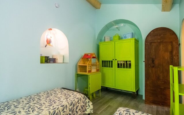 Traditional Holiday Home with Swimming Pool in Fayence