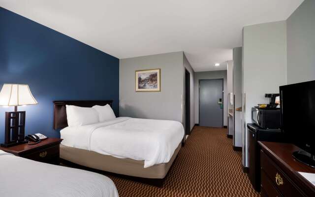 Quality Inn & Suites Oklahoma City North