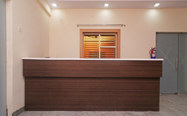 Hotel Crosswind By OYO Rooms