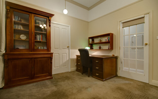 Ashcroft Apartments