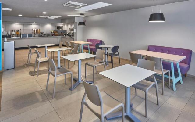 City Express Suites by Marriott Querétaro