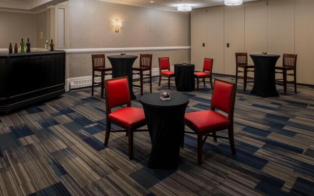 Holiday Inn Express & Suites Halifax - Bedford by IHG
