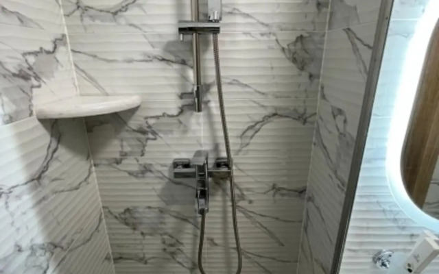 Green House on Lenin