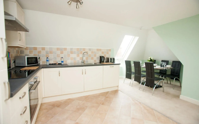 Hamilton Grace Apartments - Wessex Court