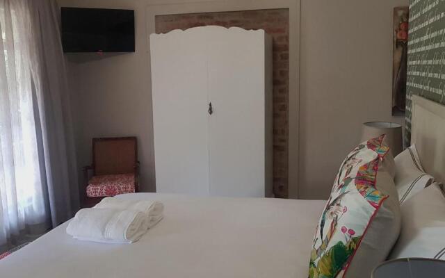 Dancing River Guesthouse