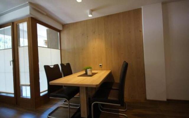 Appartement Sabrina & Gasthaus Alpenfriede