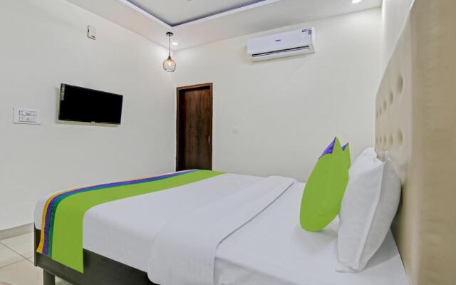 Treebo Royal Empire Adarsh Nagar, Chandigarh
