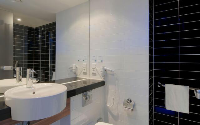 Premier Inn Duesseldorf City Centre Hotel