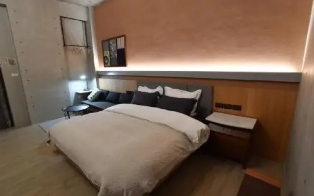 傅居52