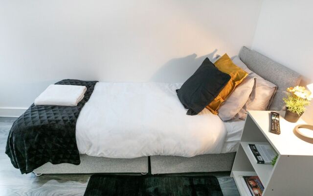 Nottingham Top Serviced Home