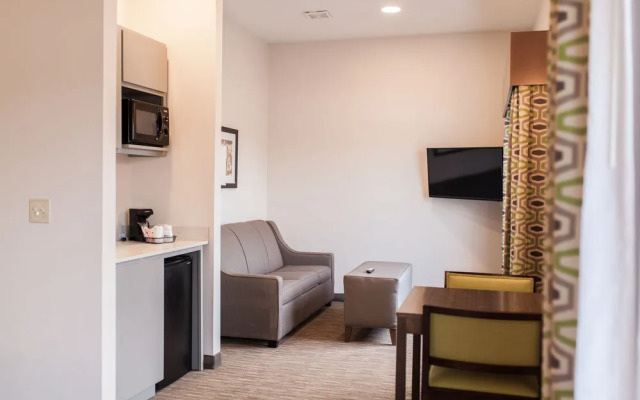 Quality Inn & Suites