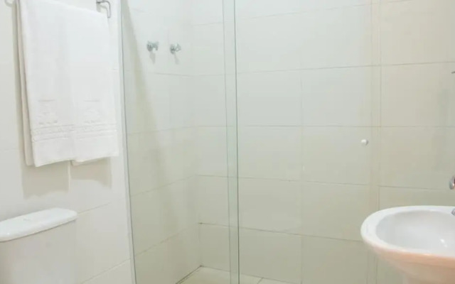 CLH SUITES Copacabana Domingos Ferreira