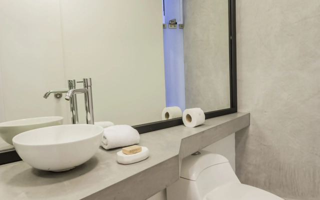 Nomad Apartments in Bohem Barranco by Wynwood-House