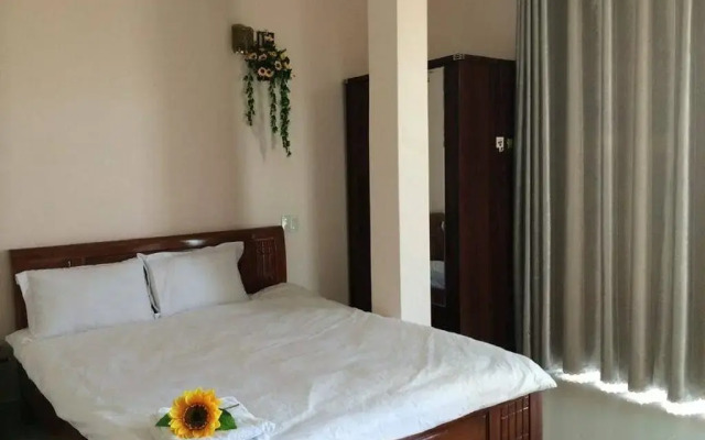 Nguyen Minh Hostel
