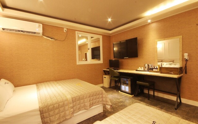 Gumi Indong Hotel 7days