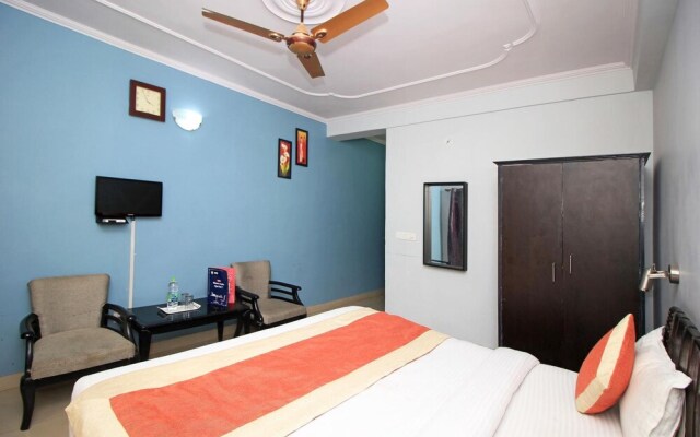 Oyo 4109 Hotel Traveller Inn
