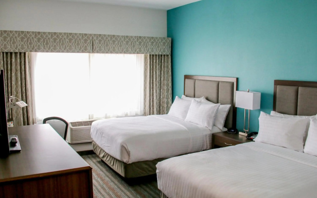 Holiday Inn & Suites Denver Tech Center-Centennial by IHG