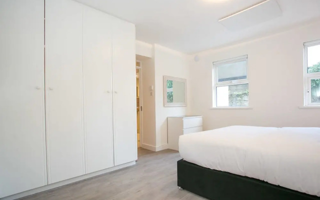 Grand Canal District Apartments
