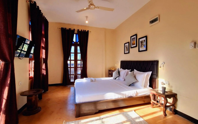 Rumaisa Hotel
