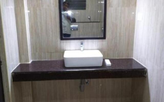 saravanaa residency