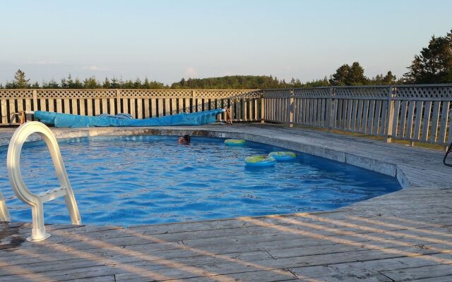 Rustico Acres Cottages