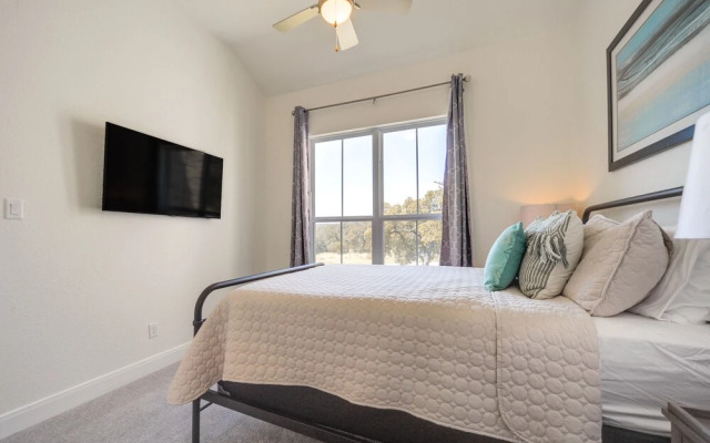 'cascada at Canyon Lake' ~ 1 Mi to Wedding Venues! - фото 5