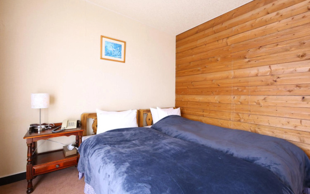 Hotel Takimoto – Guest Rooms – Yamanouchi