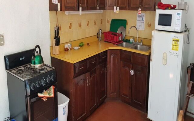 Huellas Hostal Antigua