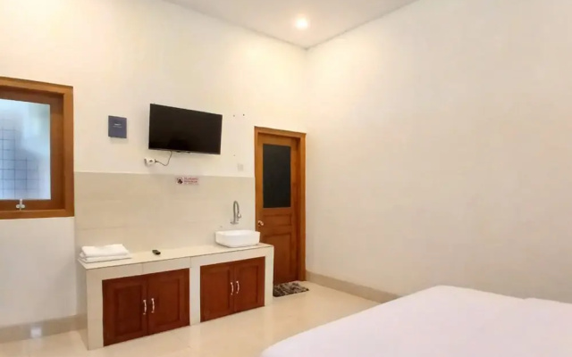 Kenewae Living Near Alun-Alun Wonosari Mitra RedDoorz