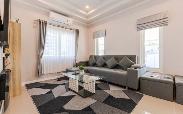 Cozy 3 Bedroom Pool Villa C883