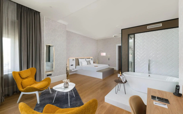 Vision Hotel