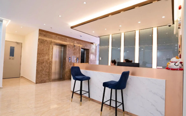 Celine Living - Central