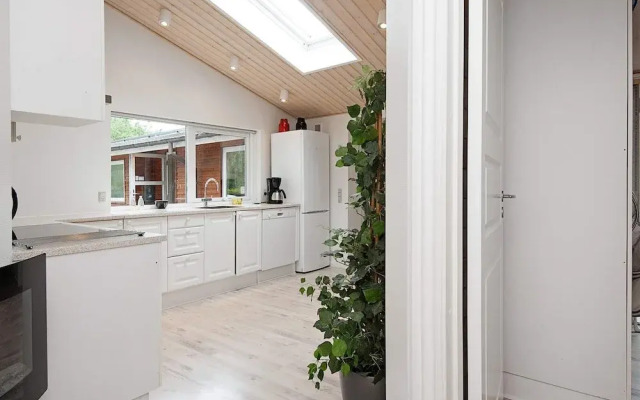 10 Person Holiday Home in Juelsminde-by Traum