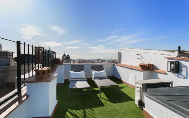 Penthouse With Private Terrace And Balcony In Plaza Mayor Square Plaza Mayor Iv